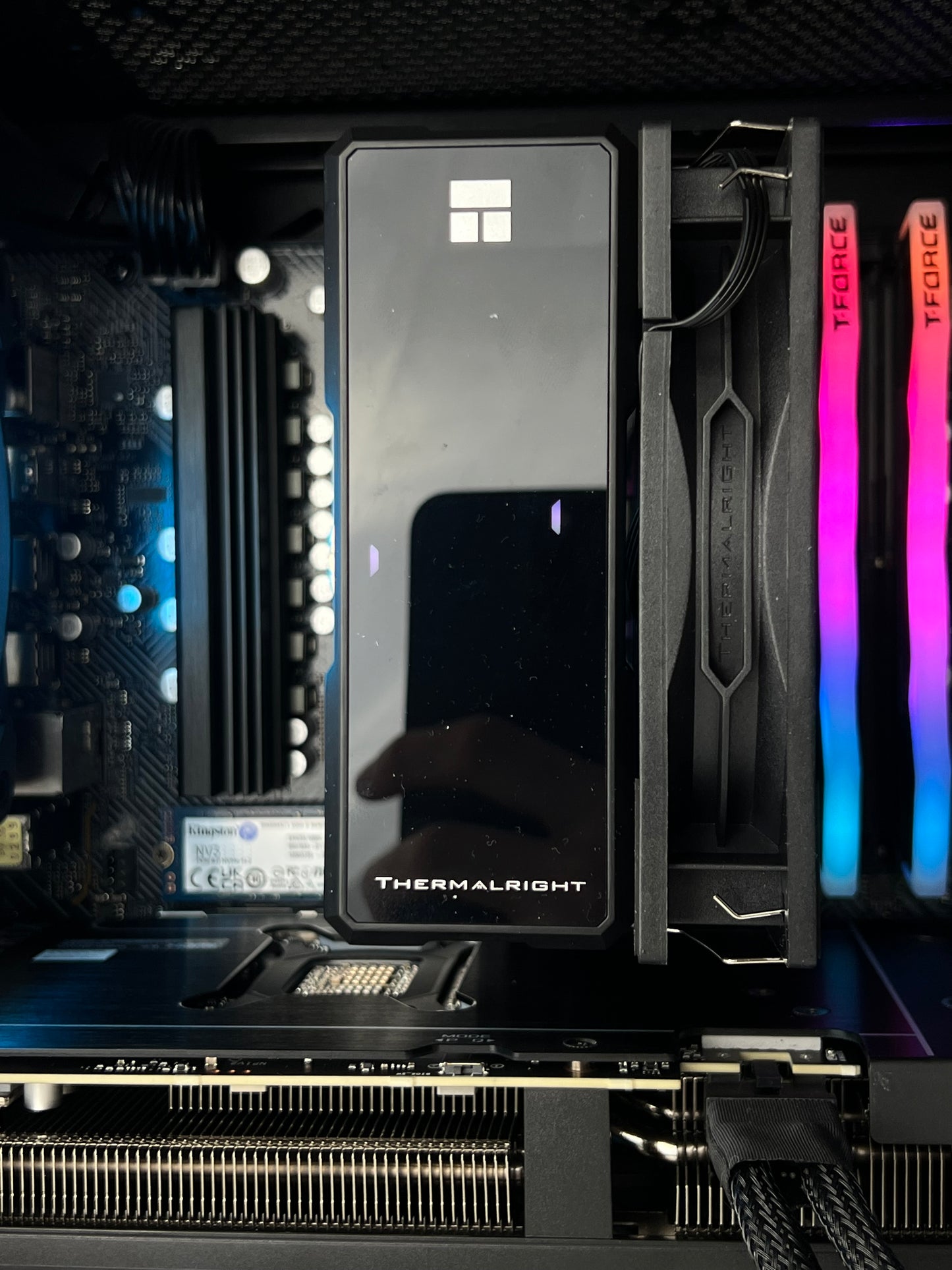 Gaming PC RTX 5070 Ryzen 7 7800X3D 32gb DDR5 1Ttb NVMe