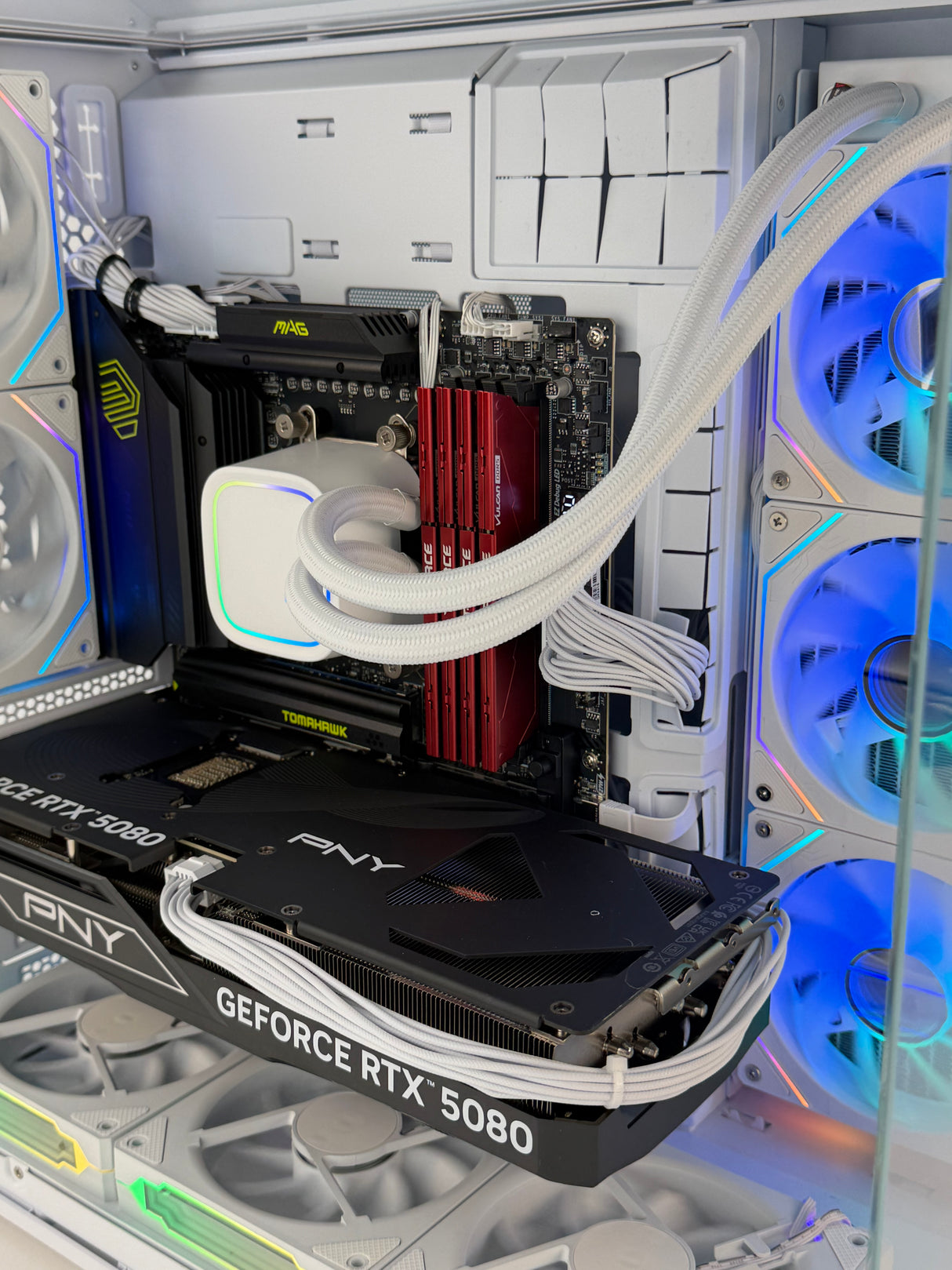 Gaming PC RTX 5080 Ryzen 7 9800X3D 64gb DDR5 1tb NVMe