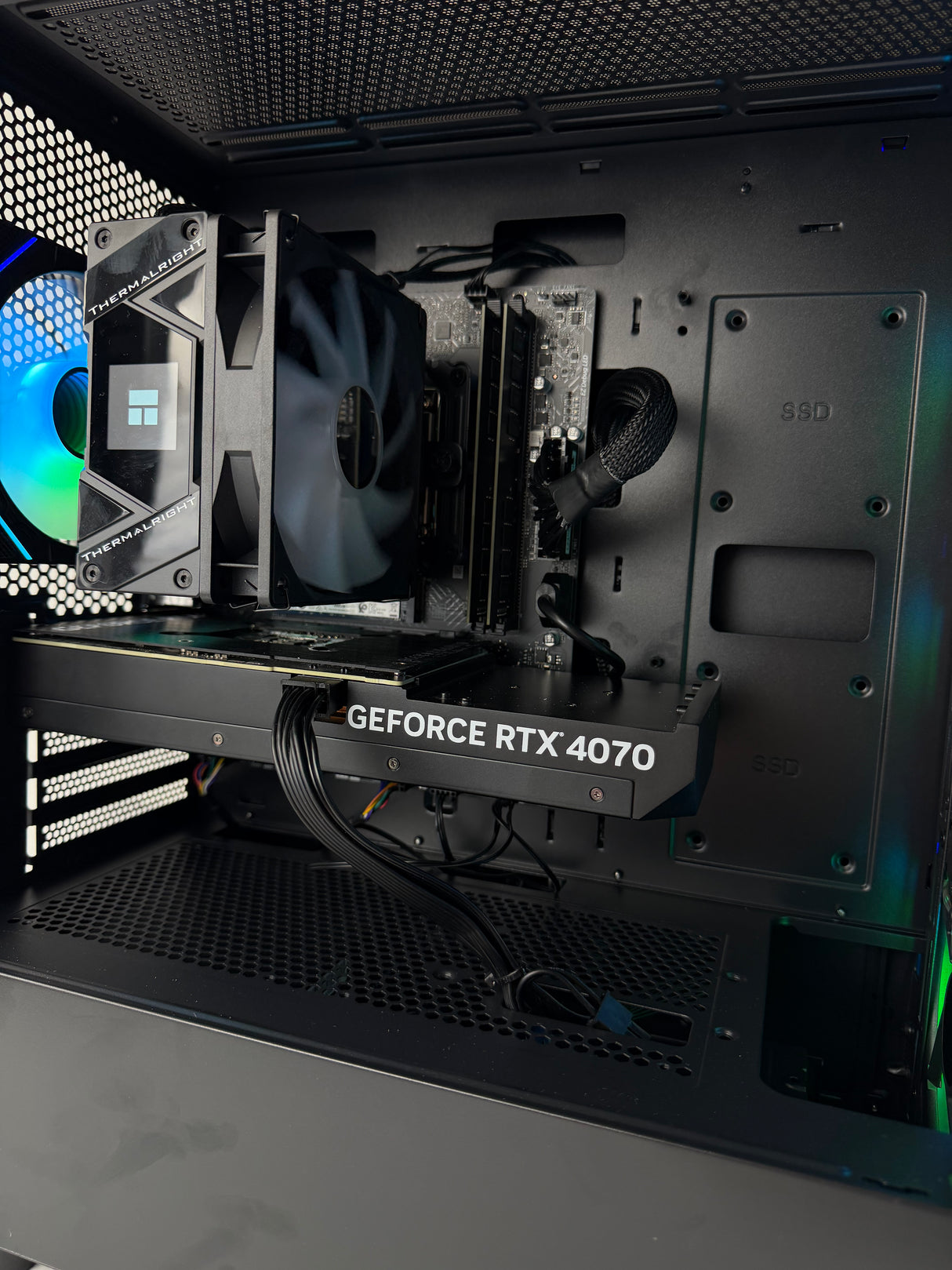 Gaming PC RTX 4070 i7-12700KF 32gb DDR4 1tb NVMe