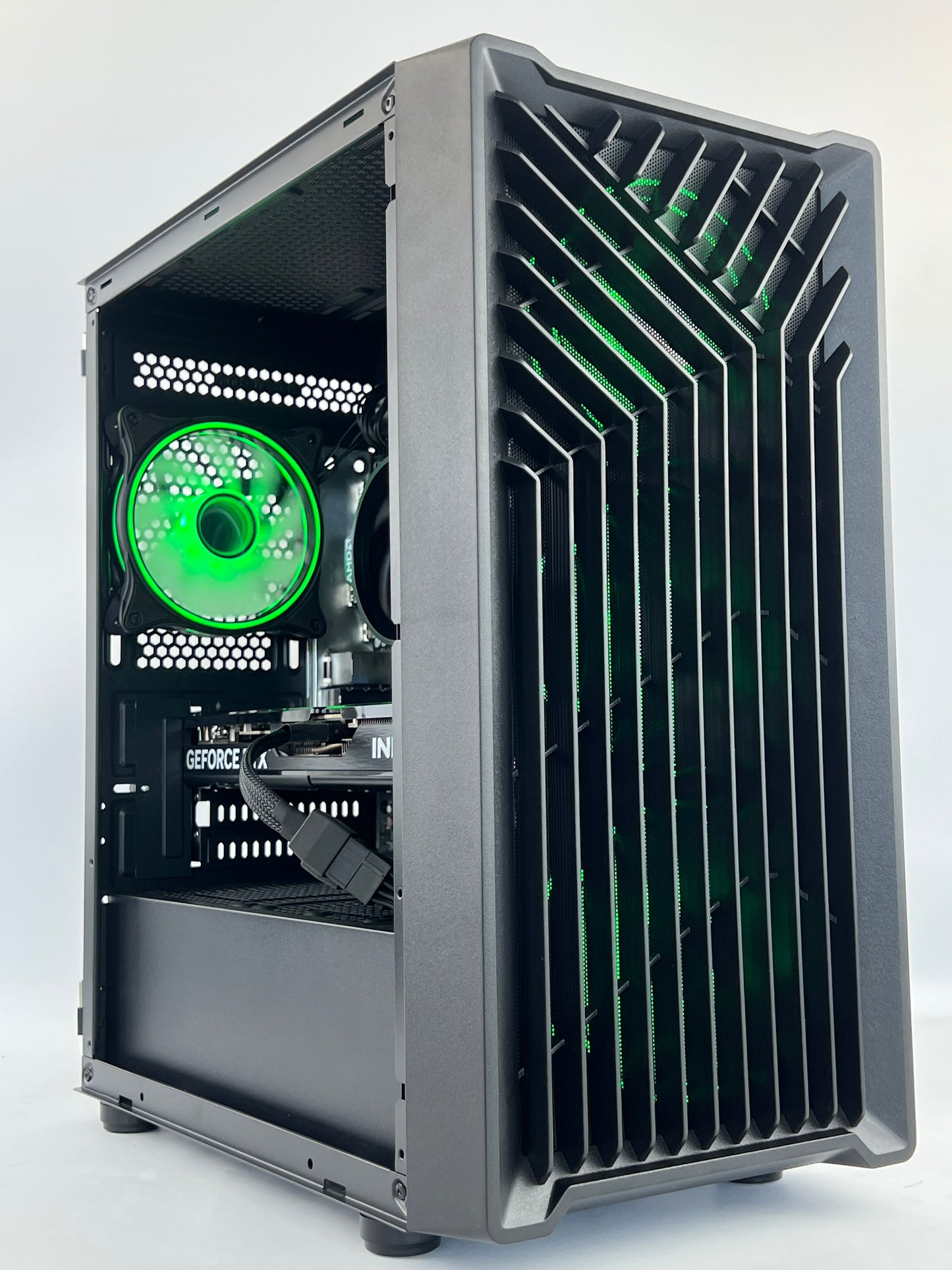 Gaming PC RTX 5070 Ryzen 5 7600 16gb DDR5 512gb SSD