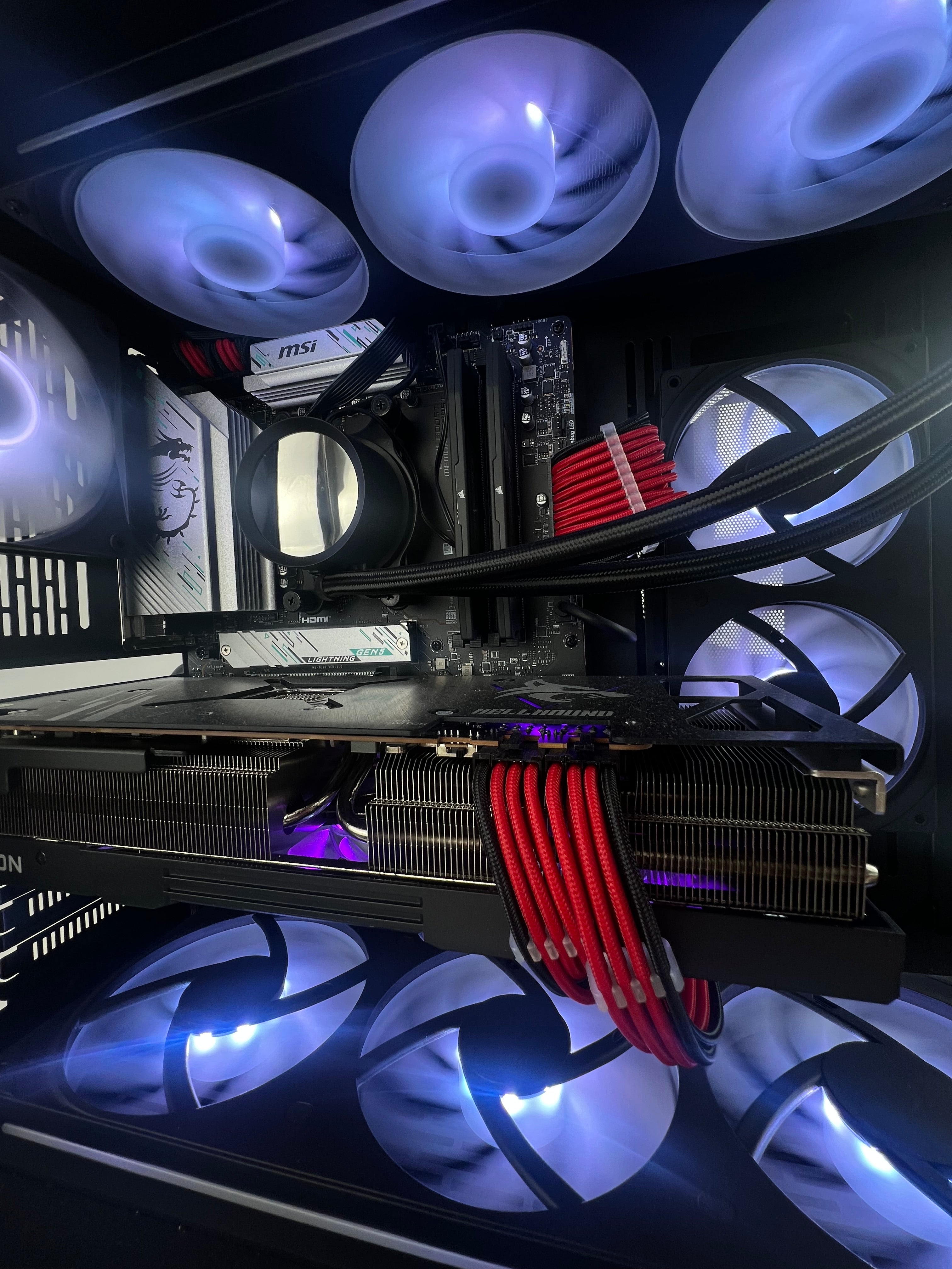 Gaming PC RX 7900XT Ryzen 9 7950x 32gb DDR5 4tb NVMe