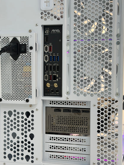 Gaming PC RTX 5080 Ryzen 7 9800X3D 64gb DDR5 1tb NVMe