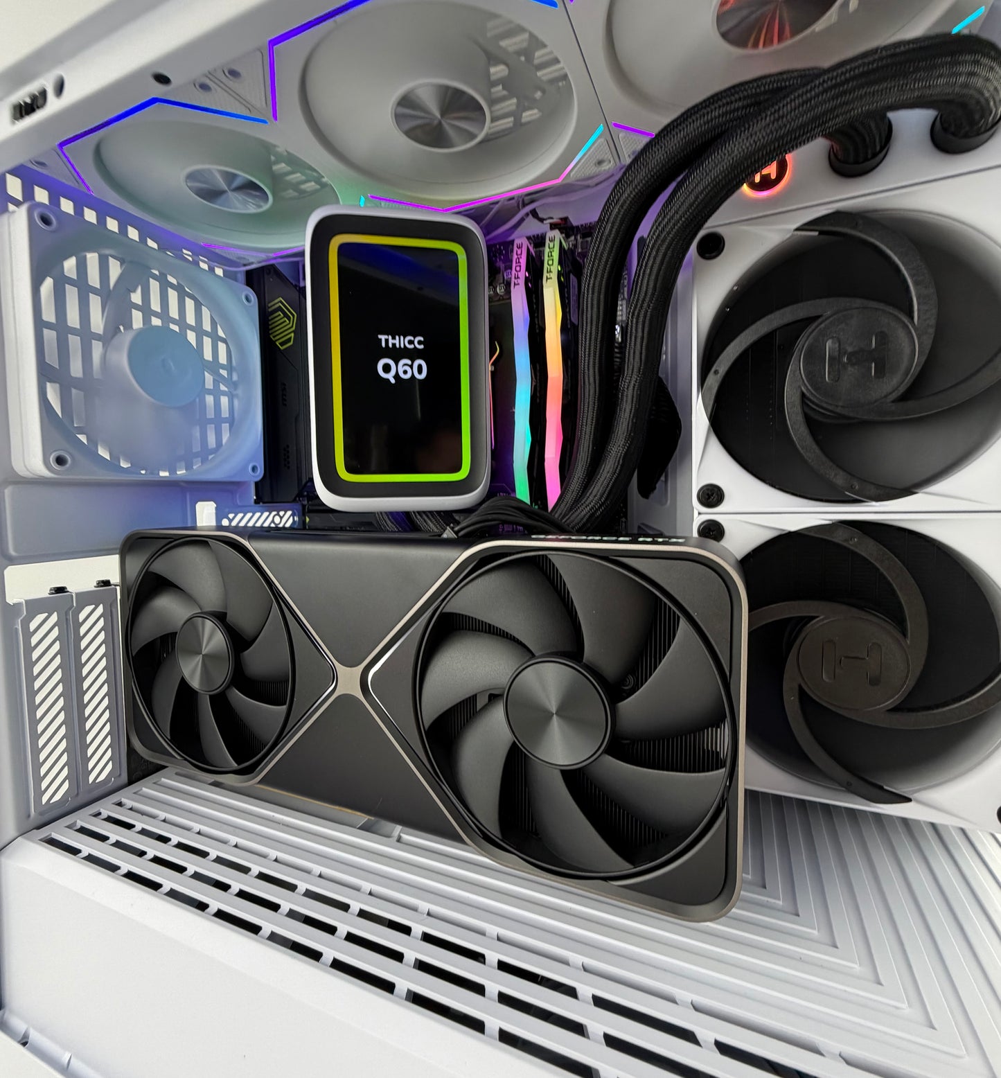 Gaming PC RTX 5080 Ryzen 7 9800X3D 32gb DDR5 1tb NVMe