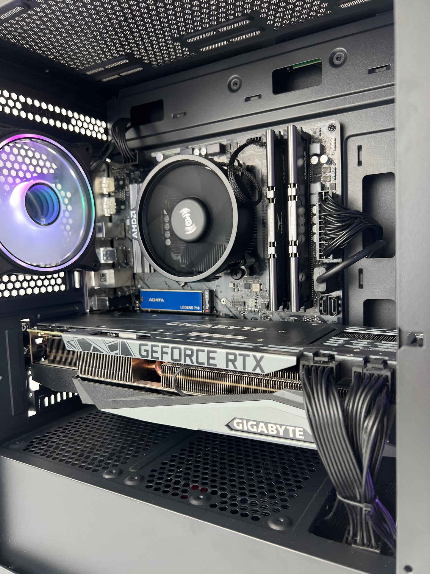 Gaming PC RTX 3080 Ryzen 5 5600 32gb DDR4 1tb NVMe