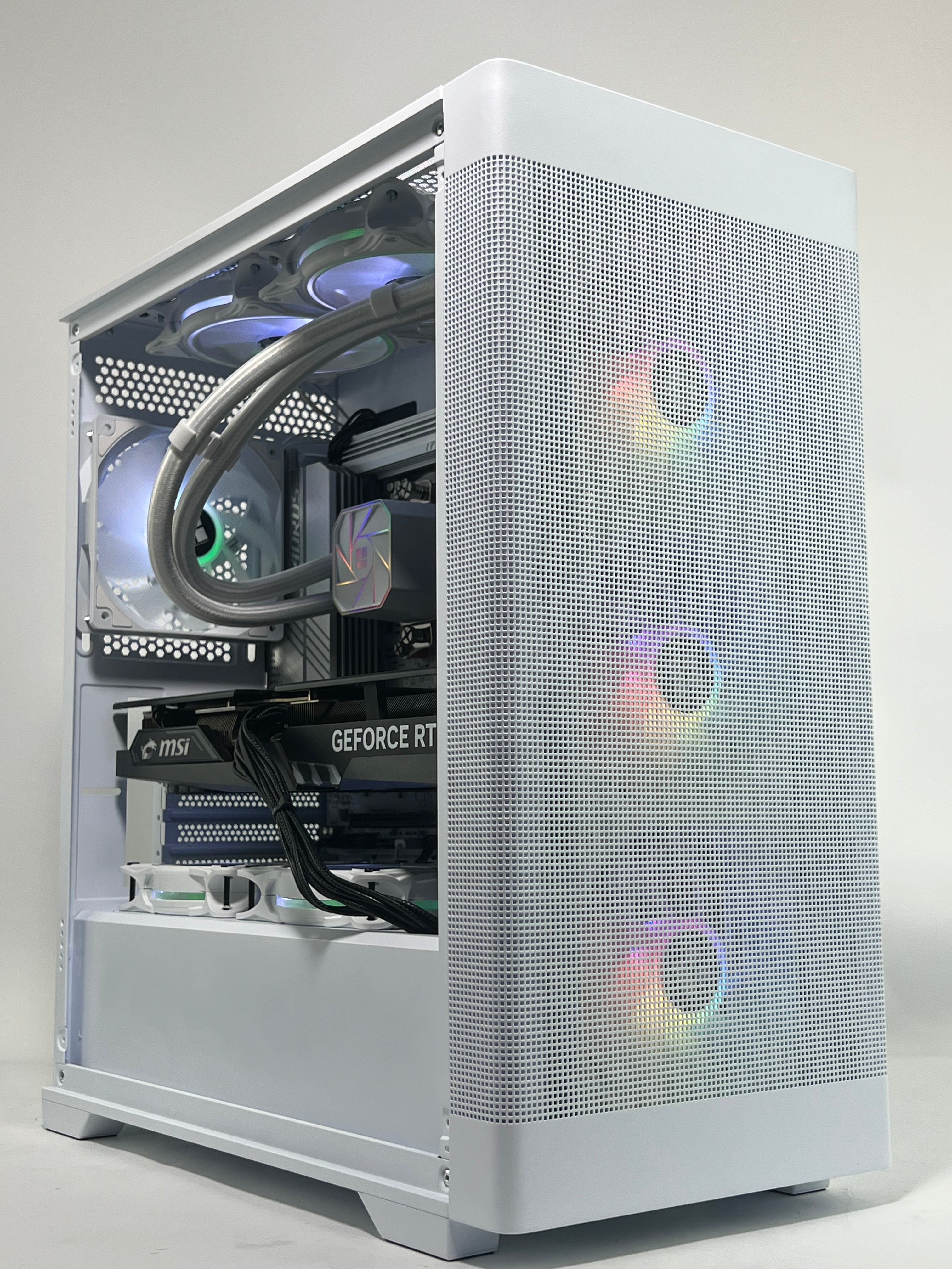 Gaming PC RTX 4070 Ryzen 7 7700 32gb DDR5 1tb NVMe