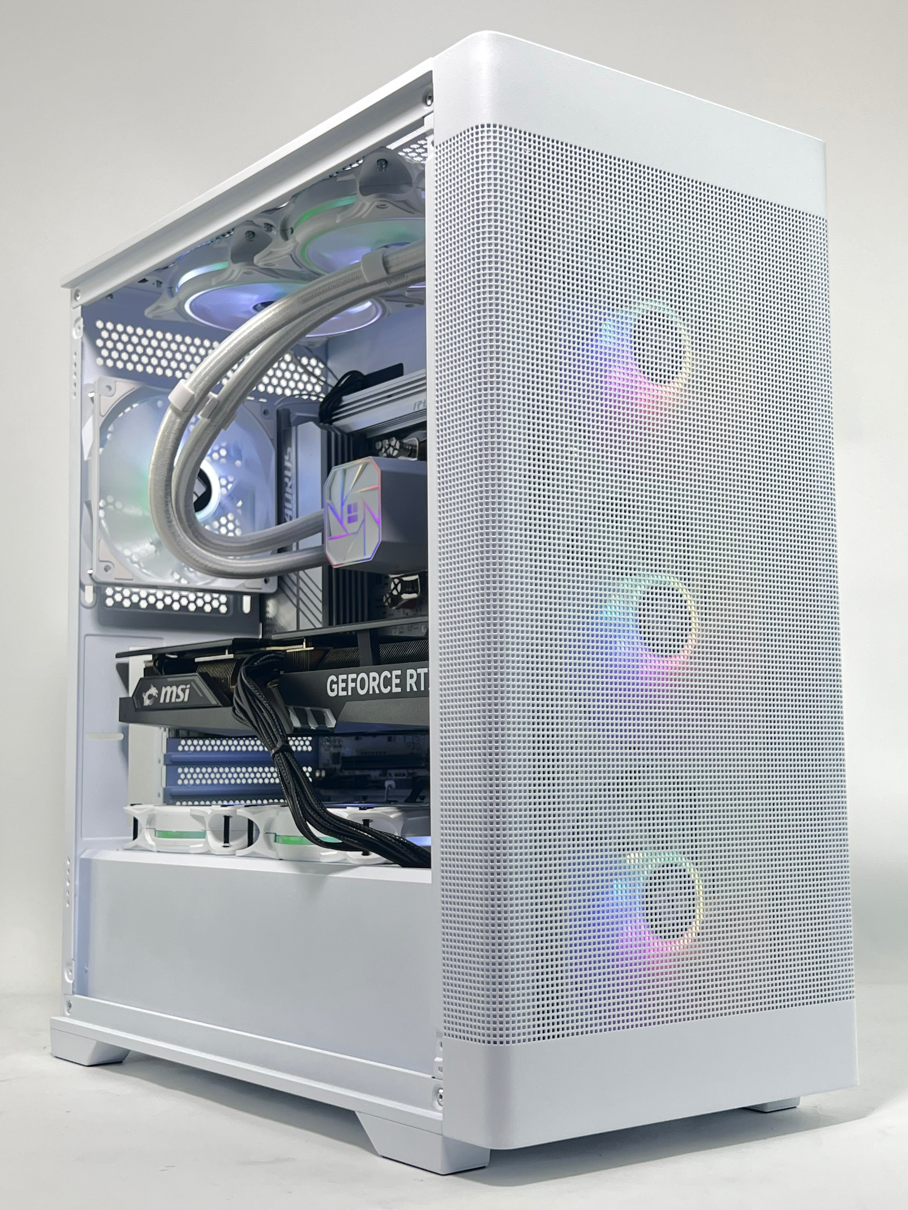 Gaming PC RTX 4070 Ryzen 7 7700 32gb DDR5 1tb NVMe