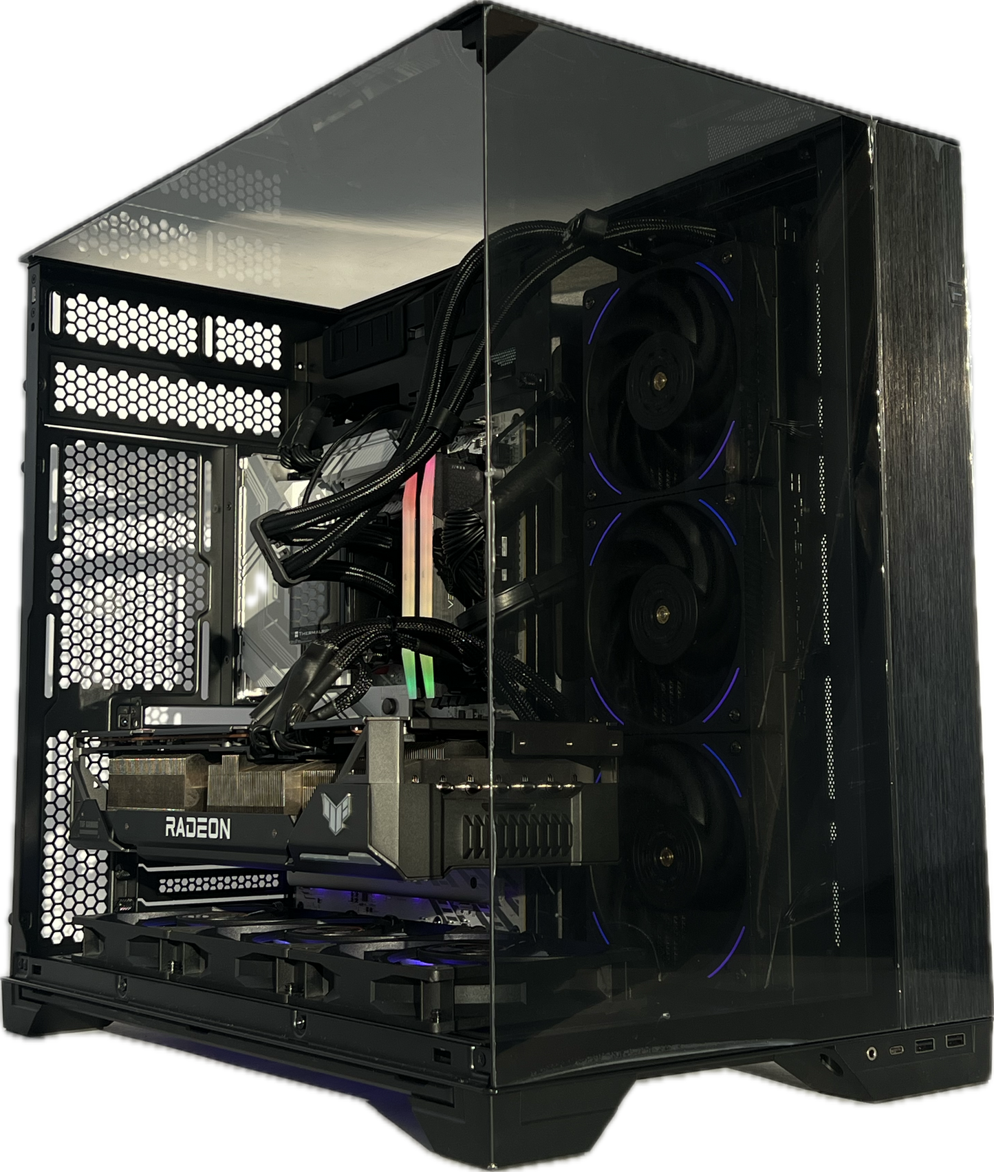 Gaming PC RX 7900XTX Ryzen 9 7950x 32gb DDR5 1tb NVMe